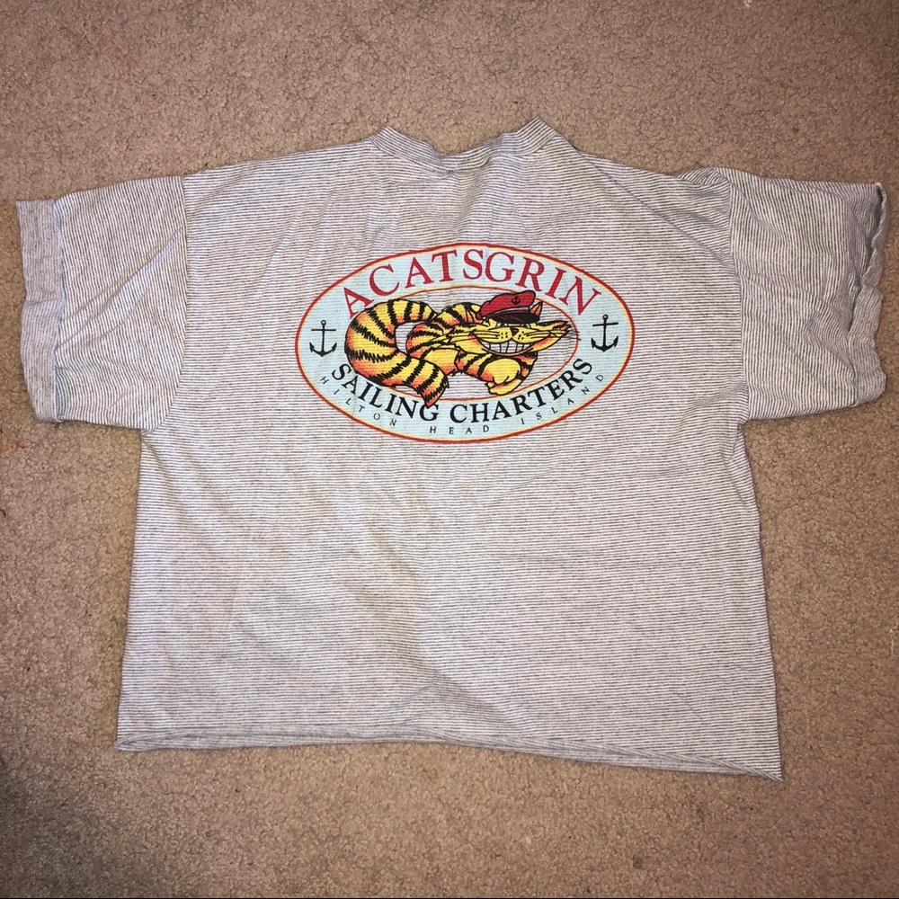Cute tee - Picture 3 of 3